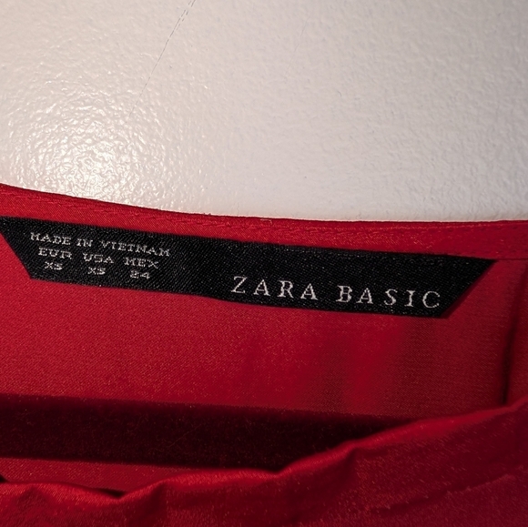 Zara Basic Red Sleeveless Midi Dress, Elastic Waist, Casual Summer Dress - Picture 2 of 7